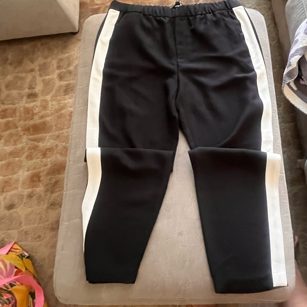 Banana Republic Black and White Joggers with Elastic Waistband